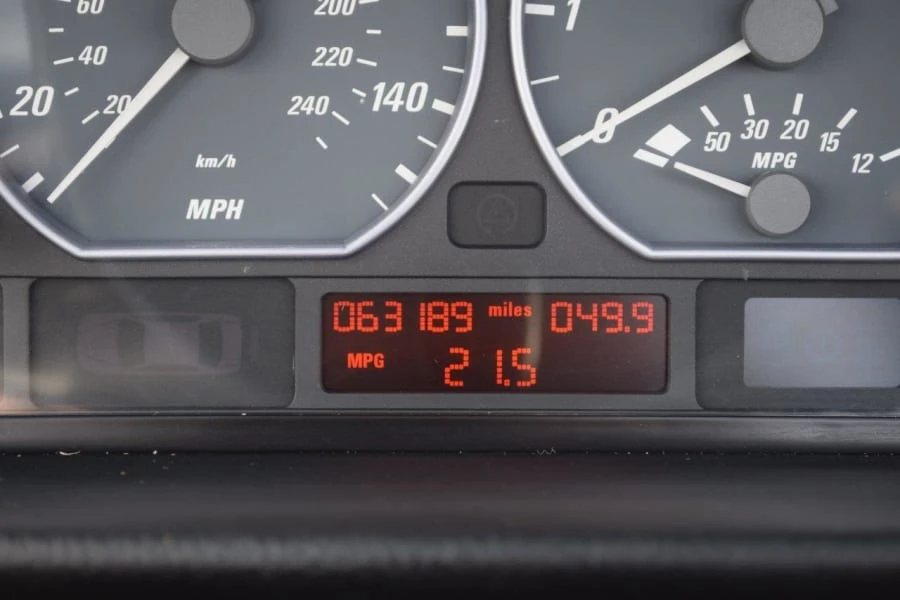 2001 BMW E46 330i & 330Ci - Image 3 of 7