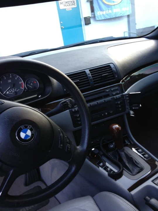 2001 BMW E46 330i & 330Ci - Image 4 of 12