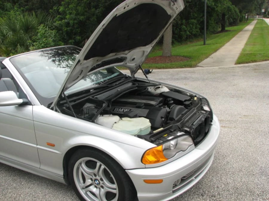 2001 BMW E46 330i & 330Ci - Image 4 of 8
