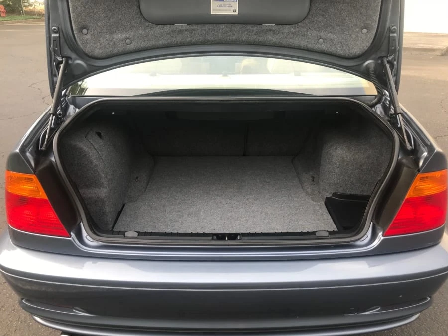 2001 BMW E46 330i & 330Ci - Image 7 of 12