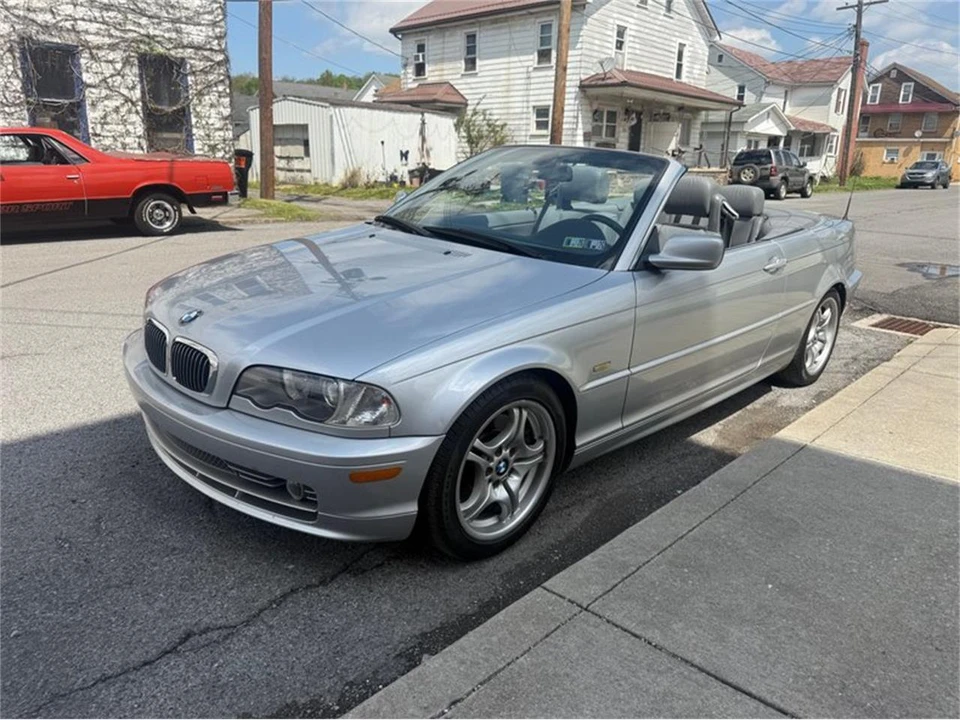 2001 BMW E46 330i & 330Ci - Image 2 of 13