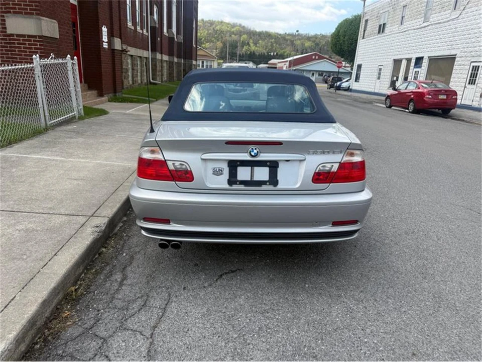 2001 BMW E46 330i & 330Ci - Image 4 of 13