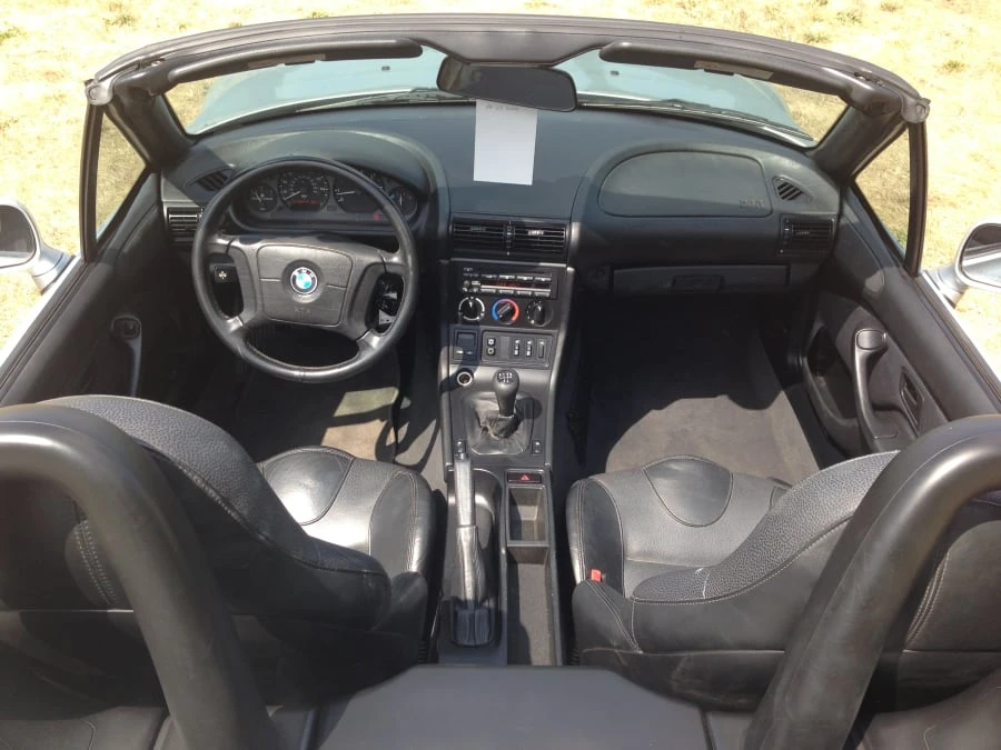 2001 BMW E46 330i & 330Ci - Image 4 of 7