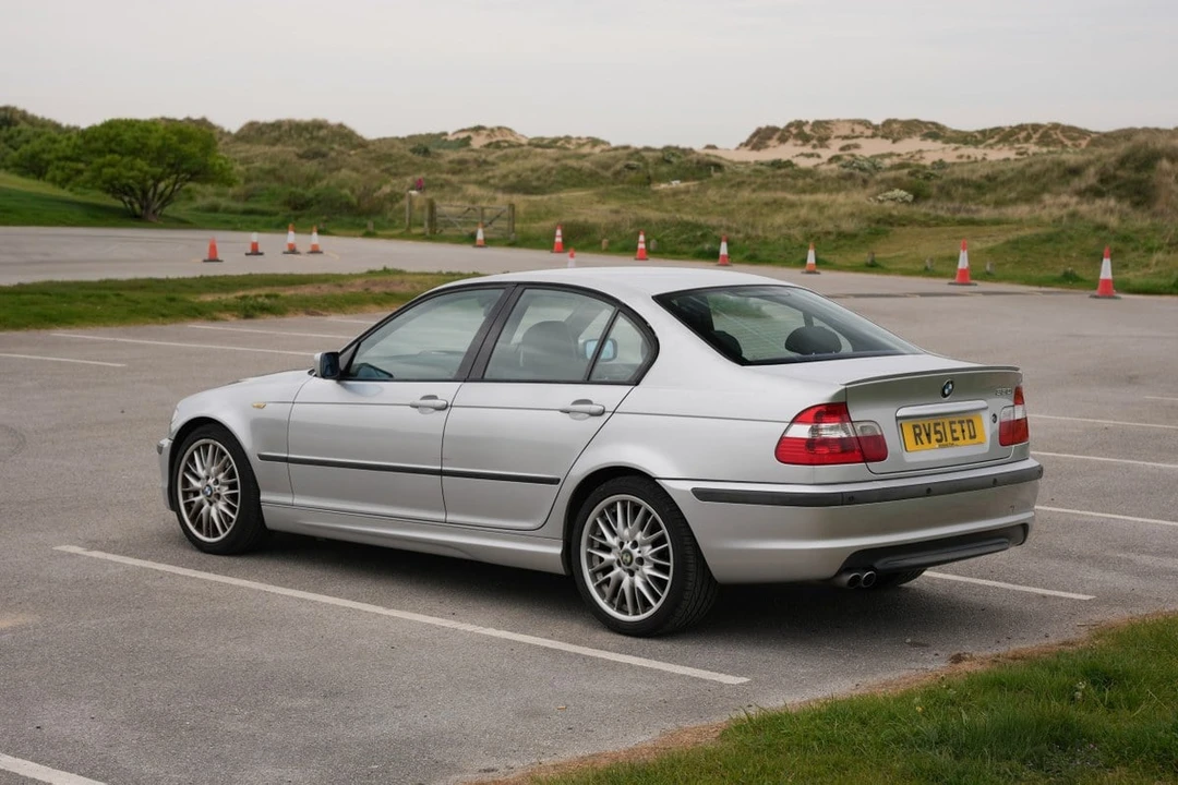 2001 BMW E46 330i & 330Ci - Image 11 of 30