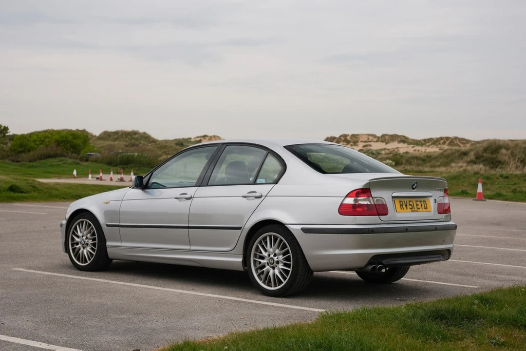 2001 BMW E46 330i & 330Ci - Image 12 of 30