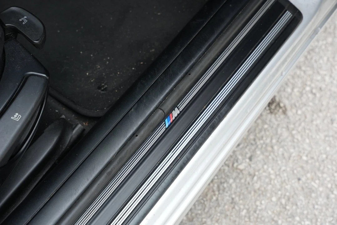 2001 BMW E46 330i & 330Ci - Image 21 of 30