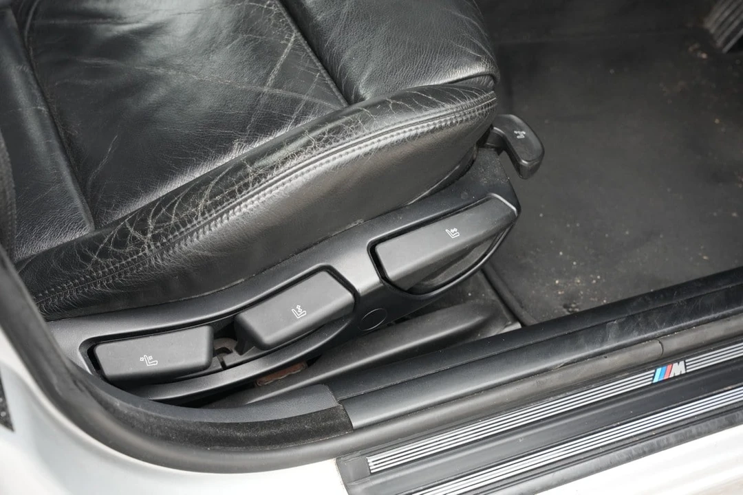 2001 BMW E46 330i & 330Ci - Image 24 of 30