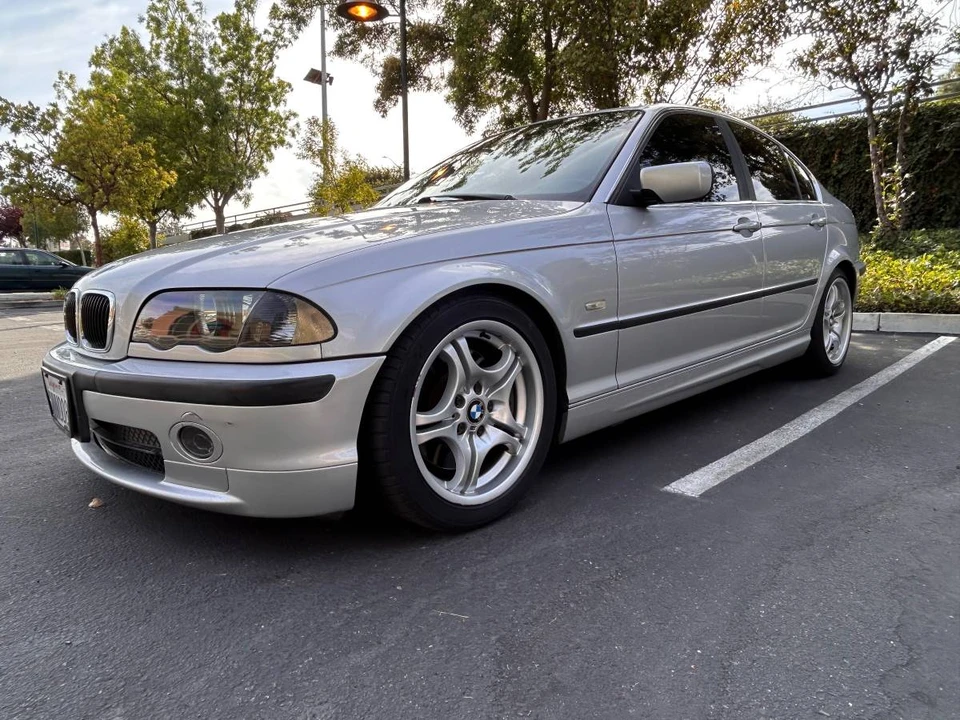 2001 BMW E46 330i & 330Ci - Image 5 of 24