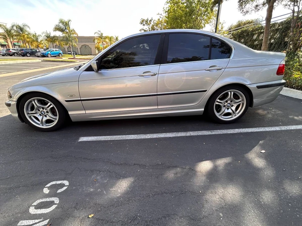 2001 BMW E46 330i & 330Ci - Image 6 of 24