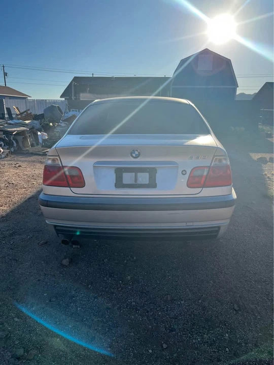 2001 BMW E46 330i & 330Ci - Image 4 of 6