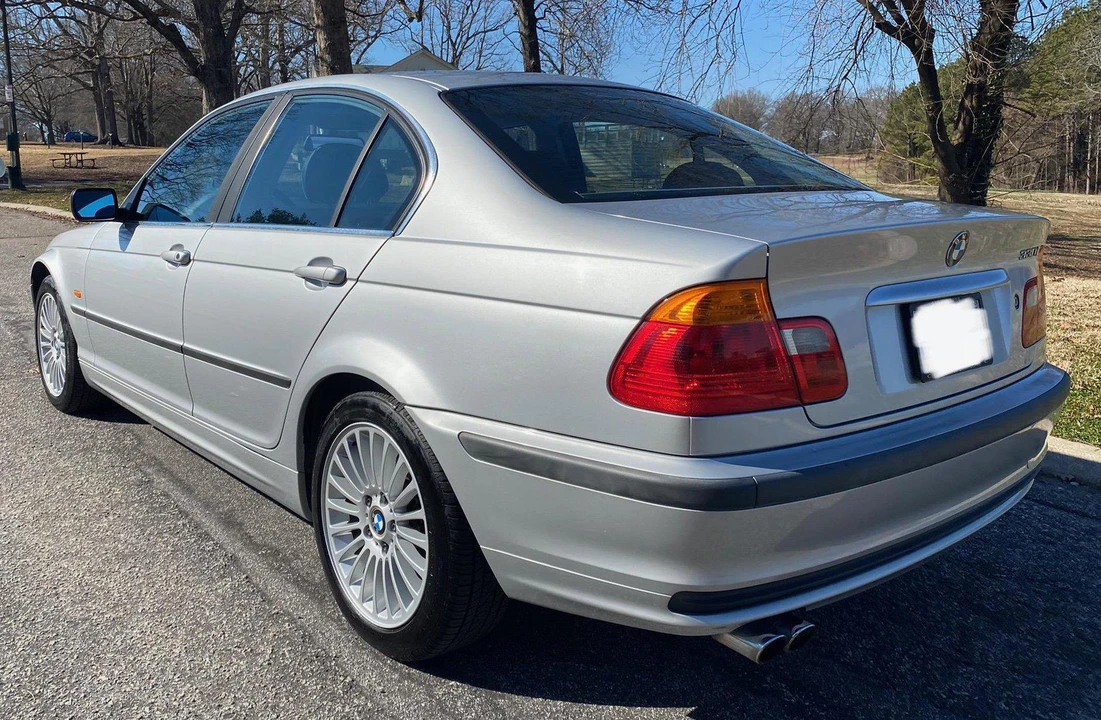 2001 BMW E46 330i & 330Ci - Image 4 of 31
