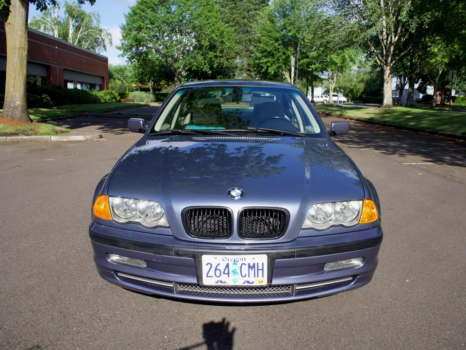 2001 BMW E46 330i & 330Ci - Image 6 of 31