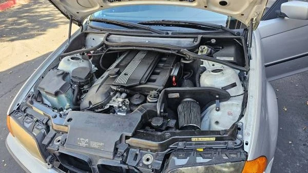 2001 BMW E46 330i & 330Ci - Image 12 of 15
