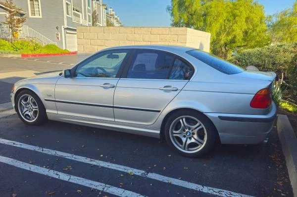 2001 BMW E46 330i & 330Ci - Image 2 of 15