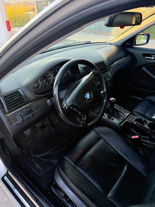 2001 BMW E46 330i & 330Ci - Image 5 of 20