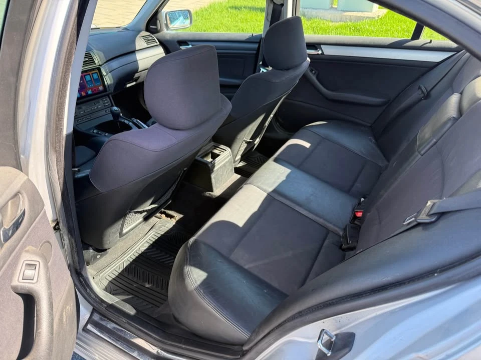 2001 BMW E46 330i & 330Ci - Image 10 of 19