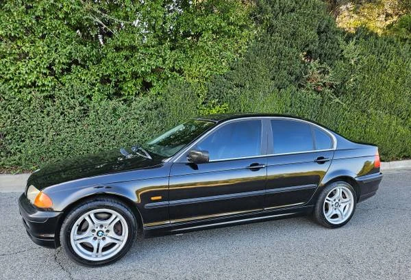 2001 BMW E46 330i & 330Ci - Image 2 of 20