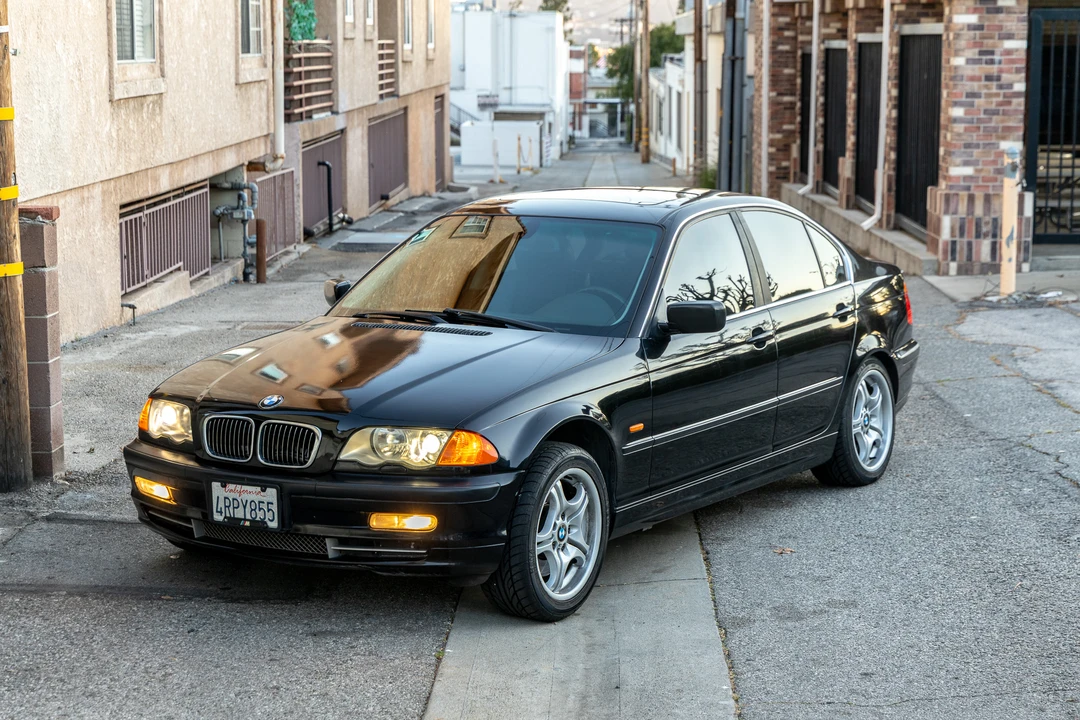 2001 BMW E46 3 Series - Image 2 of 31