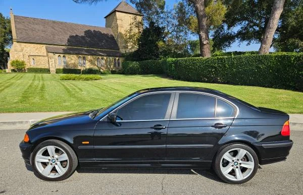 2001 BMW E46 330i & 330Ci - Image 6 of 20