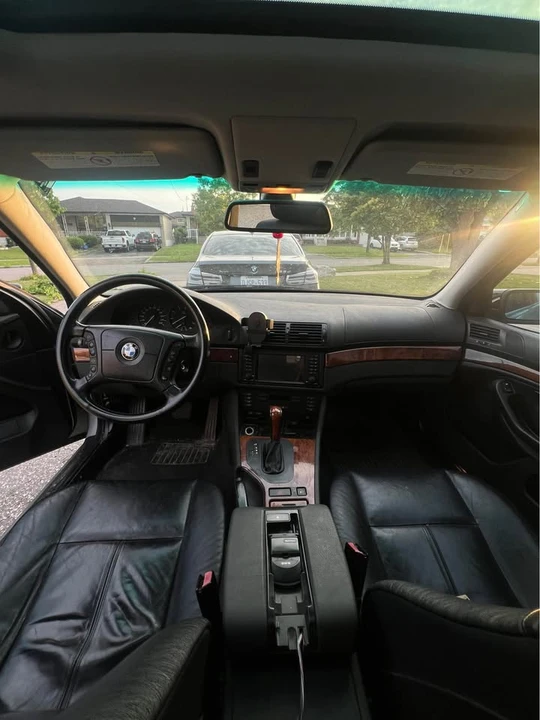 2001 BMW E39 5 Series - Image 3 of 5