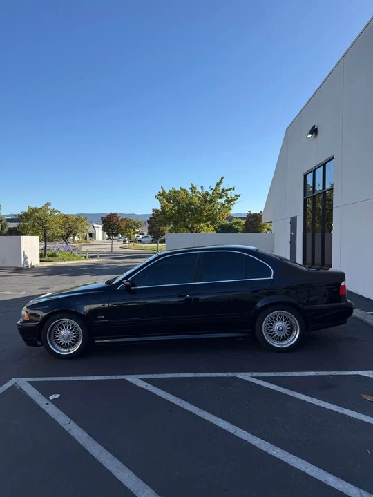 2001 BMW E39 5 Series - Image 2 of 11