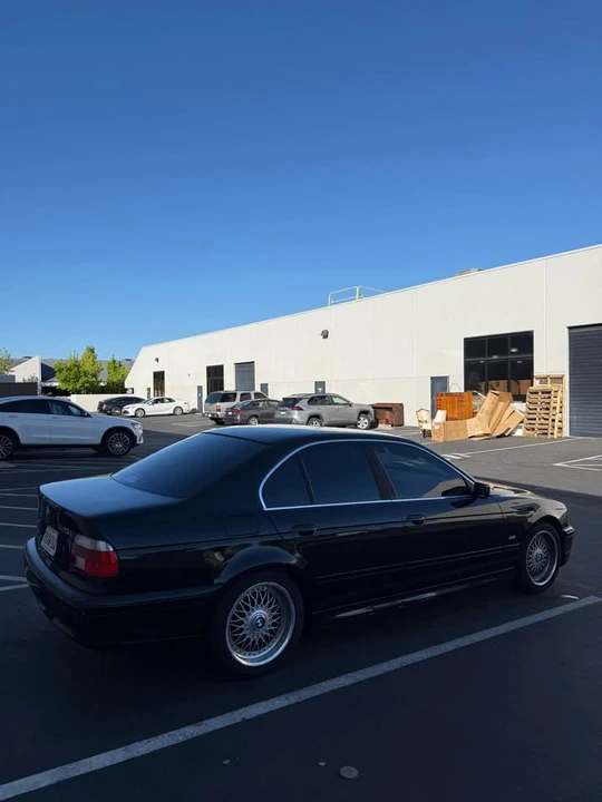 2001 BMW E39 5 Series - Image 3 of 11