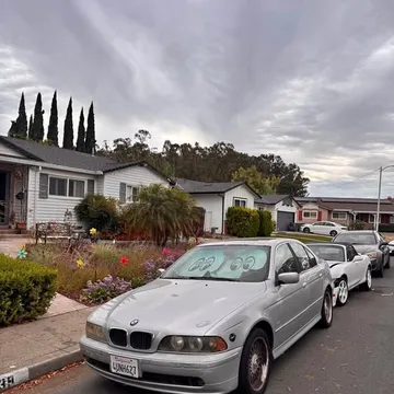 2001 BMW 5 Series 525i Sedan