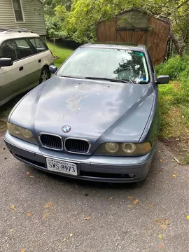 2001 BMW 5 Series 525i Sedan
