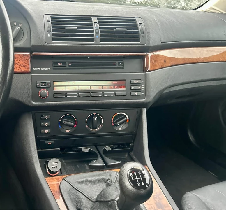 2001 BMW E39 5 Series - Image 12 of 15