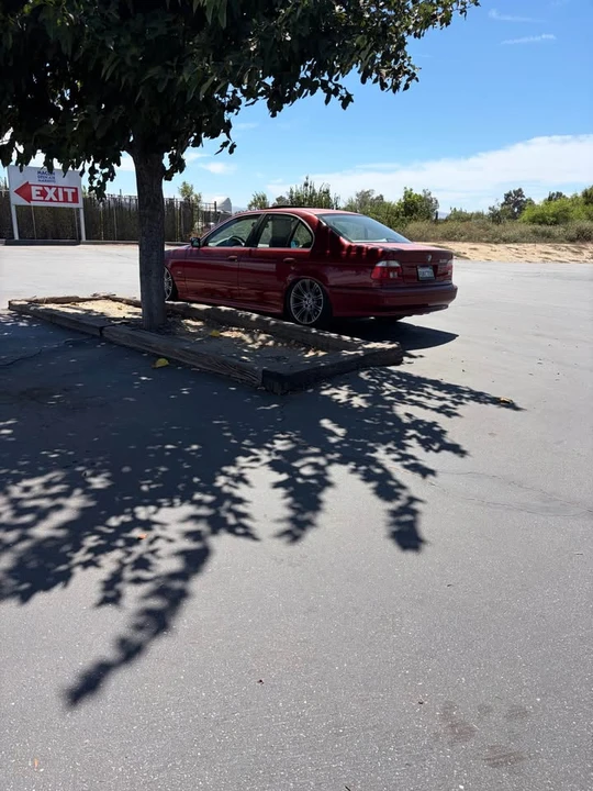 2001 BMW E39 5 Series - Image 2 of 10