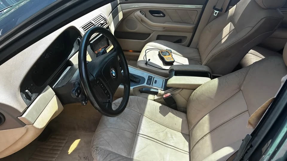 2001 BMW E39 5 Series - Image 2 of 5