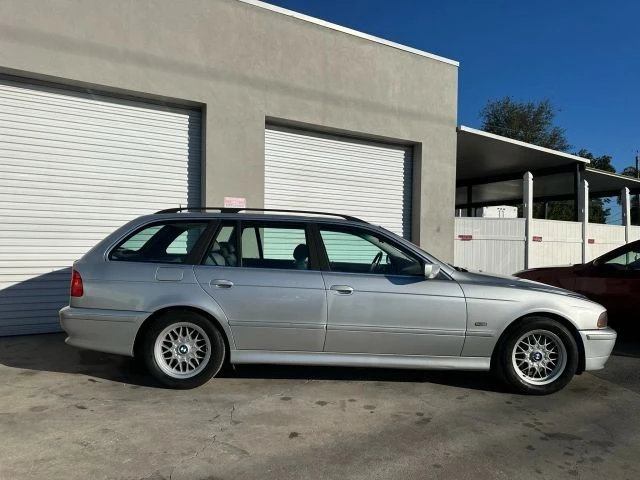 2001 BMW E39 5 Series - Image 2 of 17
