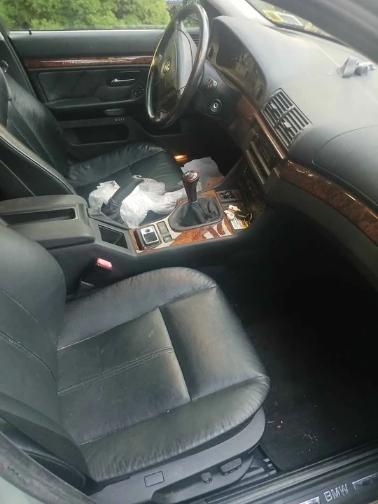 2001 BMW E39 5 Series - Image 2 of 4