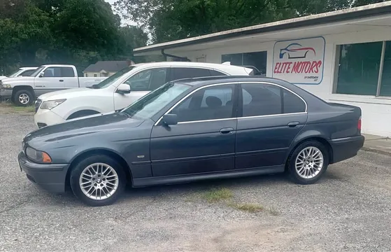 2001 BMW 5 Series 530e Sedan 4D
