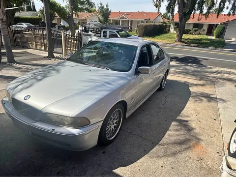 2001 BMW 5 Series 530i Sedan