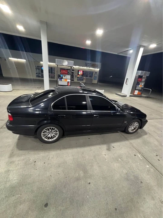 2001 BMW E39 5 Series - Image 2 of 5