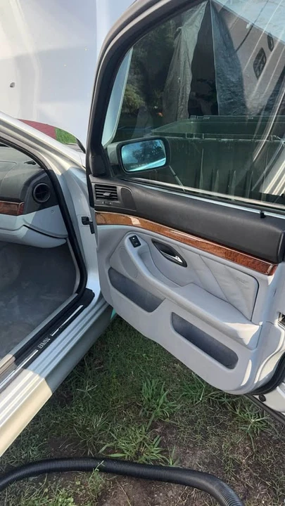 2001 BMW E39 5 Series - Image 4 of 16