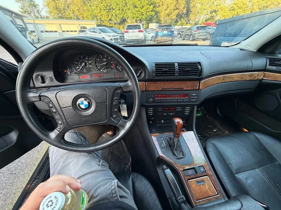 2001 BMW E39 5 Series - Image 9 of 11