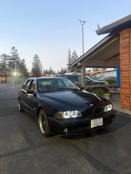 2001 BMW E39 5 Series - Image 2 of 13