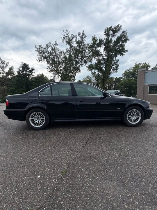 2001 BMW E39 5 Series - Image 8 of 14
