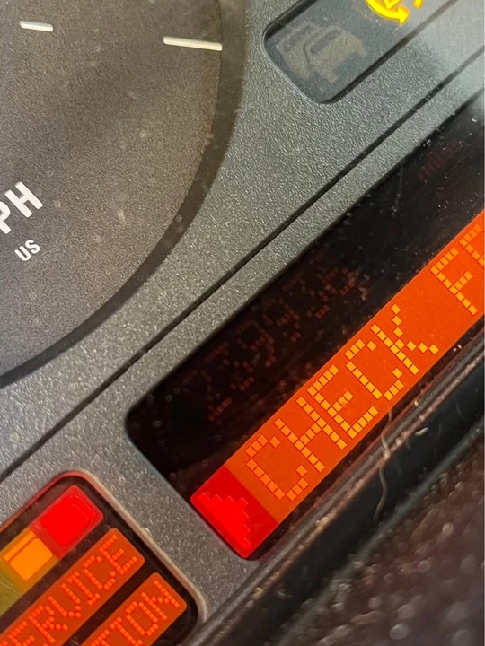 2001 BMW E39 540i - Image 6 of 6