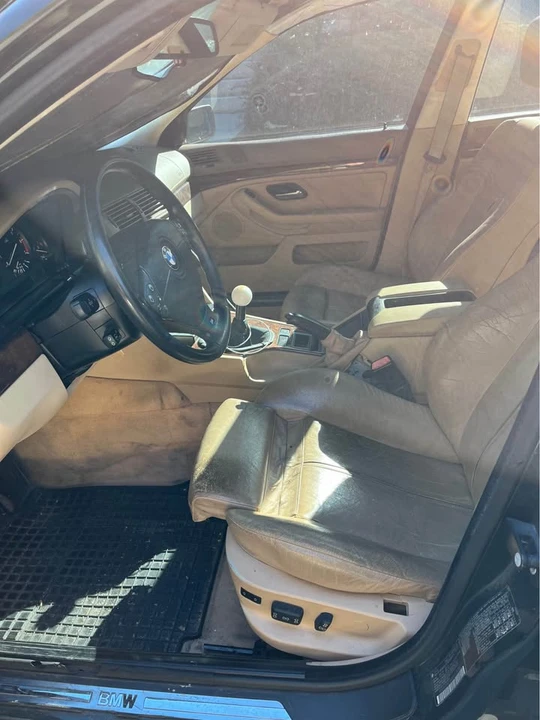 2001 BMW E39 540i - Image 3 of 6