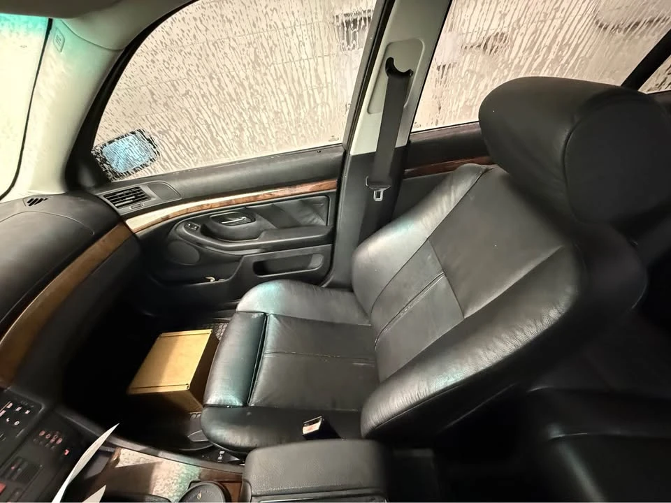 2001 BMW E39 540i - Image 8 of 20