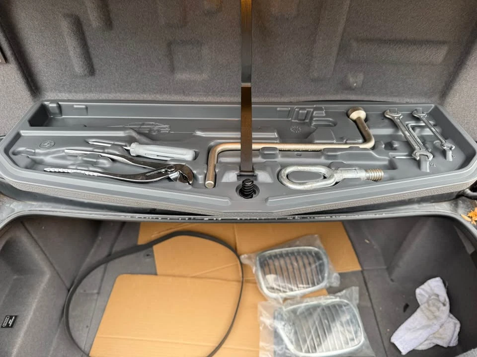 2001 BMW E39 540i - Image 17 of 20