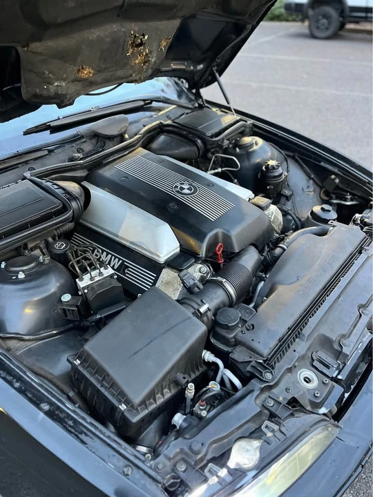 2001 BMW E39 540i - Image 9 of 9