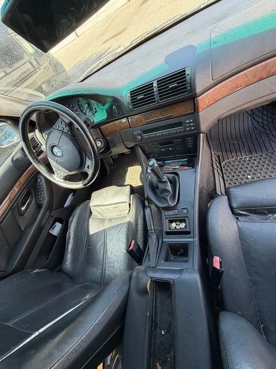 2001 BMW E39 540i - Image 4 of 18