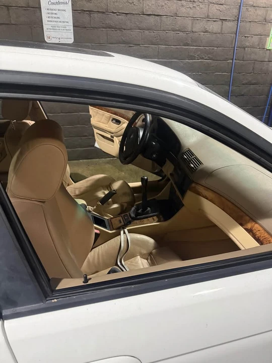 2001 BMW E39 540i - Image 7 of 17