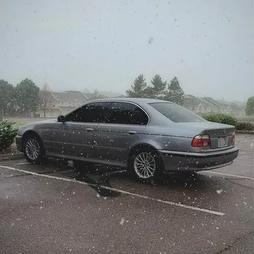 2001 BMW 5 Series 540i Sedan 4D