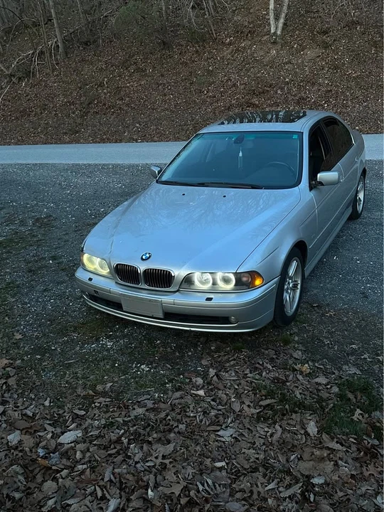 2001 BMW E39 540i - Image 5 of 11
