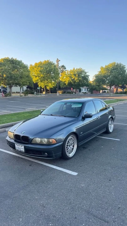 2001 BMW E39 540i - Image 7 of 10